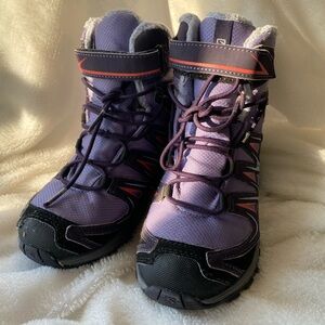 Salomon kids XA PRO water proof.